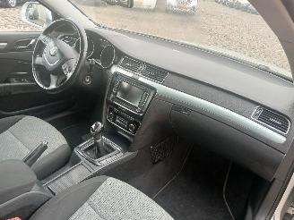 Skoda Superb Superb (3TAA) Hatchback 1.8 TSI 16V (BZB) [118kW]  (03-2008/05-2015) picture 7