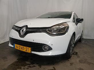 Voiture accidenté Renault Clio Clio IV Estate/Grandtour (7R) Combi 5-drs 1.5 Energy dCi 90 FAP (K9K-6=
08(K9K-B6)) [66kW]  (11-2012/08-2021) 2015/4