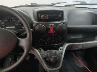 Fiat Doblo Doblo Cargo (223) Van 1.6 16V (182.B.6000(Euro 3)) [76kW]  (10-2001/10=
-2005) picture 17