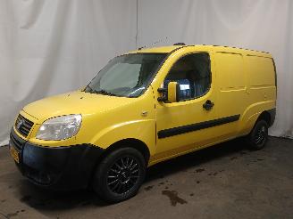 Fiat Doblo Doblo Cargo (223) Van 1.6 16V (182.B.6000(Euro 3)) [76kW]  (10-2001/10=
-2005) picture 3