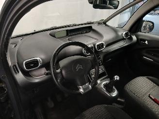 Citroën C3 C3 Picasso (SH) MPV 1.6 16V VTI 120 (EP6(5FW)) [88kW]  (02-2009/10-201=
7) picture 12