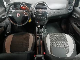 Fiat Punto Punto III (199) Hatchback 0.9 TwinAir (312.A.2000) [63kW]  (03-2012/..=
=2E) picture 11