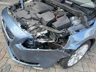 Volvo V-40 V40 (MV) Hatchback 5-drs 1.6 D2 (D4162T) [84kW]  (03-2012/12-2016) picture 28