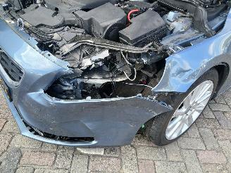 Volvo V-40 V40 (MV) Hatchback 5-drs 1.6 D2 (D4162T) [84kW]  (03-2012/12-2016) picture 29