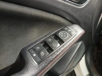 Mercedes GLA GLA (156.9) SUV 1.6 180 16V (M270.910) [115kW]  (12-2013/12-2019) picture 14