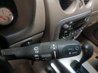 Jeep Cherokee Cherokee/Liberty (KJ) Terreinwagen 3.7 V6 24V (EKG) [155kW]  (09-2001/=
01-2008) picture 15