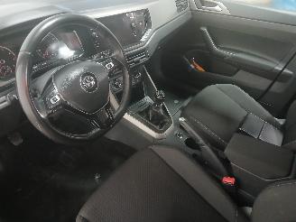 Volkswagen Polo Polo VI (AW1) Hatchback 5-drs 1.0 TGI 12V (DBYA) [66kW]  (09-2017/...)= picture 12