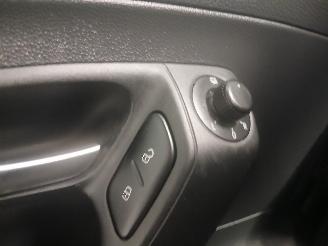 Volkswagen Polo Polo V (6R) Hatchback 1.2 TDI 12V BlueMotion (CFWA(Euro 5)) [55kW]  (1=
0-2009/05-2014) picture 13