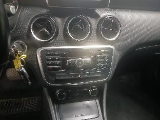 Mercedes A-klasse A (W176) Hatchback 1.8 A-180 CDI 16V (OM651.901(Euro 5)) [80kW]  (06-2=
012/10-2014) picture 20