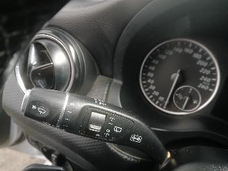 Mercedes A-klasse A (W176) Hatchback 1.8 A-180 CDI 16V (OM651.901(Euro 5)) [80kW]  (06-2=
012/10-2014) picture 16