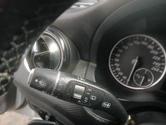 Mercedes A-klasse A (W176) Hatchback 1.8 A-180 CDI 16V (OM651.901(Euro 5)) [80kW]  (06-2=
012/10-2014) picture 17