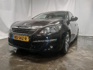 skadebil auto Peugeot 308 308 (L3/L8/LB/LH/LP) Hatchback 5-drs 1.6 BlueHDi 120 (DV6FC(BHZ)) [88k=
W]  (11-2013/06-2021) 2015/12