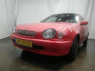 Vaurioauto  passenger cars Toyota Corolla Corolla (E11) Hatchback 1.3 16V (4EFE) [63kW]  (05-1997/09-1999) 1999/1