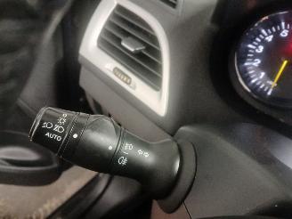 Renault Mégane Megane III Grandtour (KZ) Combi 5-drs 1.6 16V (K4M-858(K4M-R8)) [81kW]=
  (05-2009/08-2015) picture 14