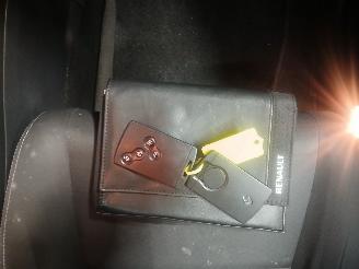 Renault Mégane Megane III Grandtour (KZ) Combi 5-drs 1.6 16V (K4M-858(K4M-R8)) [81kW]=
  (05-2009/08-2015) picture 19