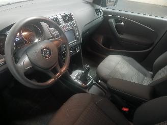 Volkswagen Polo Polo V (6R) Hatchback 1.4 TDI 12V 90 (CUSB(Euro 6)) [66kW]  (02-2014/1=
0-2017) picture 11