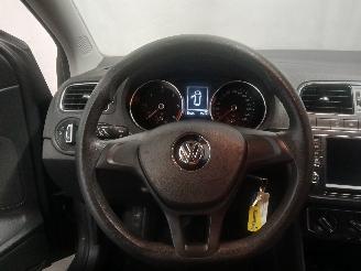 Volkswagen Polo Polo V (6R) Hatchback 1.4 TDI 12V 90 (CUSB(Euro 6)) [66kW]  (02-2014/1=
0-2017) picture 19