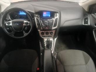 Ford Focus Focus 3 Hatchback 1.0 Ti-VCT EcoBoost 12V 100 (M2DA(Euro 5)) [74kW]  (=
02-2012/05-2018) picture 11