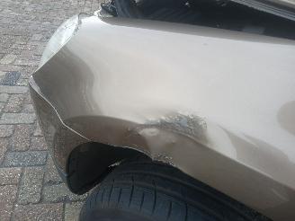 Skoda Yeti Yeti (5LAC) SUV 1.4 TSI 16V (CAXA) [90kW]  (06-2010/05-2015) picture 21