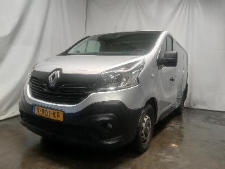 Voiture accidenté Renault Trafic Trafic (1FL/2FL/3FL/4FL) Van 1.6 dCi 125 Twin Turbo (R9M-452(R9M-D4)) =
[92kW]  (07-2015/...) 2017/11