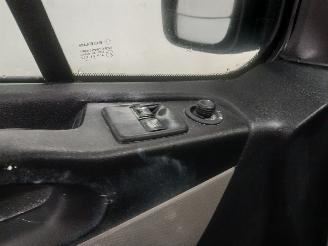 Renault Trafic Trafic (1FL/2FL/3FL/4FL) Van 1.6 dCi 125 Twin Turbo (R9M-452(R9M-D4)) =
[92kW]  (07-2015/...) picture 12