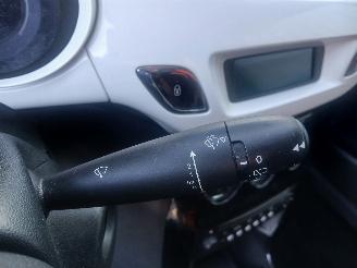 Citroën C3 C3 (SC) Hatchback 5-drs 1.2 VTi 82 12V (EB2F(HMZ)) [60kW]  (06-2012/09=
-2016) picture 15