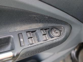 Ford C-Max C-Max (DXA) MPV 1.0 Ti-VCT EcoBoost 12V 125 (M1DA(Euro 5)) [92kW]  (10=
-2012/06-2019) picture 13