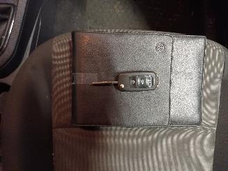 Volkswagen Caddy Caddy IV Van 2.0 TDI 75 (CUUF) [55kW]  (05-2015/09-2020) picture 20