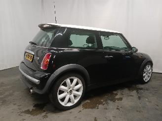 Mini Mini Mini (R50/53) Hatchback 1.6 16V Cooper (W10-B16A) [85kW]  (06-2001/09-=
2006) picture 5