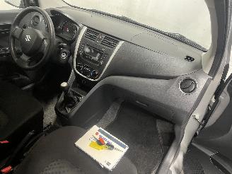 Suzuki Celerio Celerio (LF) Hatchback 5-drs 1.0 12V (K10C) [50kW]  (03-2014/...) picture 11