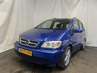 uszkodzony samochody osobowe Opel Zafira Zafira (F75) MPV 1.6 16V (Z16XE(Euro 4)) [74kW]  (04-1999/06-2005) 2004/8