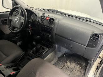 Isuzu D-Max D-Max Pick-up 2.5 D (4JK1-TC) [100kW]  (10-2006/05-2012) picture 8