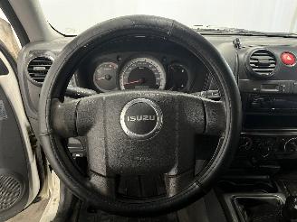Isuzu D-Max D-Max Pick-up 2.5 D (4JK1-TC) [100kW]  (10-2006/05-2012) picture 17