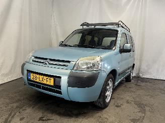 krockskadad bil auto Citroën Berlingo Berlingo Cinqspace, Multispace MPV 1.4 (TU3JP(KFW)) [55kW]  (07-1996/1=
2-2011) 2003/6