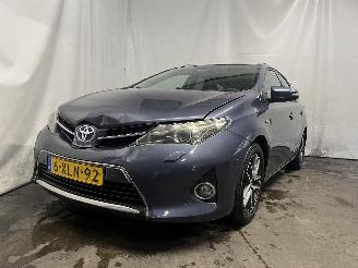 uszkodzony samochody osobowe Toyota Auris Auris Touring Sports (E18) Combi 1.8 16V Hybrid (2ZRFXE) [100kW]  (07-=
2013/12-2018) 2014/9