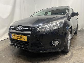 Auto incidentate Ford Focus Focus 3 Wagon Combi 1.0 Ti-VCT EcoBoost 12V 100 (M2DA(Euro 5)) [74kW] =
 (02-2012/05-2018) 2013/3