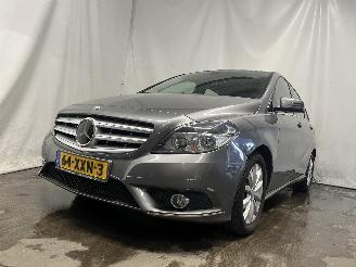 Damaged car Mercedes B-klasse B (W246/W242) Hatchback 1.6 B-180 BlueEFFICIENCY Turbo 16V (M270.910) =
[90kW]  (11-2011/12-2018) 2012/9