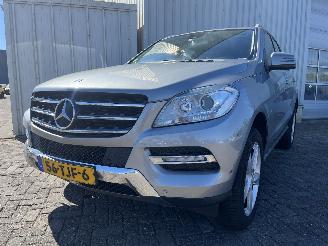 Unfallwagen Mercedes ML ML III (166) SUV 2.1 ML-250 CDI 16V BlueTEC 4-Matic (OM651.960) [150kW=
]  (06-2011/12-2015) 2012/2