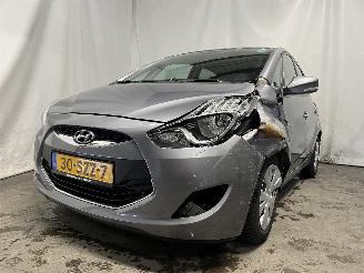 krockskadad bil auto Hyundai Ix20 iX20 (JC) SUV 1.4i 16V (G4FA) [66kW]  (11-2010/07-2019) 2012/1