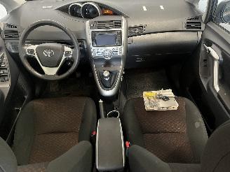 Toyota Verso Verso MPV 1.6 16V VVT-i (1ZRFAE) [97kW]  (04-2009/08-2018) picture 16