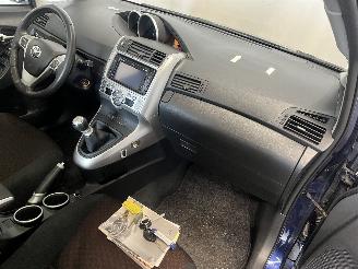 Toyota Verso Verso MPV 1.6 16V VVT-i (1ZRFAE) [97kW]  (04-2009/08-2018) picture 12