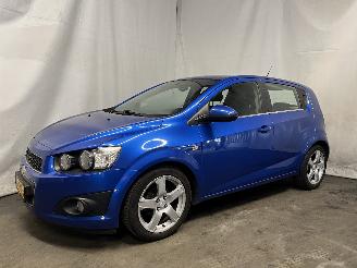 Chevrolet Aveo Aveo (300) Hatchback 1.4 16V (LDD) [74kW]  (03-2011/12-2015) picture 3
