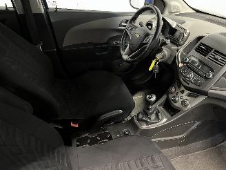 Chevrolet Aveo Aveo (300) Hatchback 1.4 16V (LDD) [74kW]  (03-2011/12-2015) picture 9