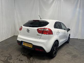Kia Rio Rio III (UB) Hatchback 1.2 CVVT 16V (G4LA5) [63kW]  (09-2011/12-2017) picture 5
