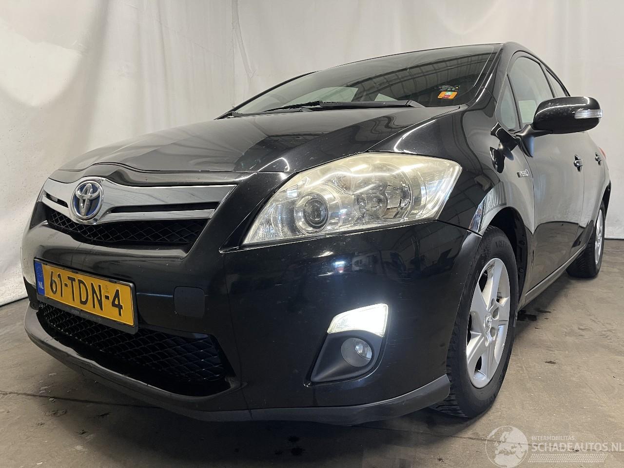 Toyota Auris Auris (E15) Hatchback 1.8 16V HSD Full Hybrid (2ZRFXE) [100kW]  (09-20=
10/09-2012)