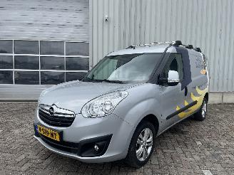 krockskadad bil auto Opel Combo Combo Van 1.6 CDTI 16V (A16FDH(Euro 5)) [77kW]  (02-2012/12-2018) 2018/4