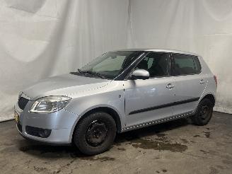 Skoda Fabia Fabia II (5J) Hatchback 5-drs 1.2i 12V (CHTA) [51kW]  (01-2007/12-2014=
) picture 3