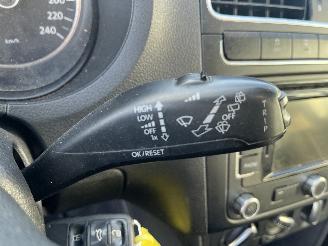Volkswagen Polo Polo V (6R) Hatchback 1.2 TDI 12V BlueMotion (CFWA(Euro 5)) [55kW]  (1=
0-2009/05-2014) picture 17