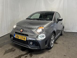 uszkodzony samochody osobowe Abarth  500/595/695 Hatchback 1.4 T-Jet 16_ (312.B.3000) [132kW]  (08-2008/...=
) 2017/2
