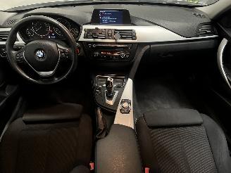BMW 3-serie 3 serie (F30) Sedan 320i 2.0 16V (N20-B20B) [135kW]  (03-2012/10-2018)= picture 17